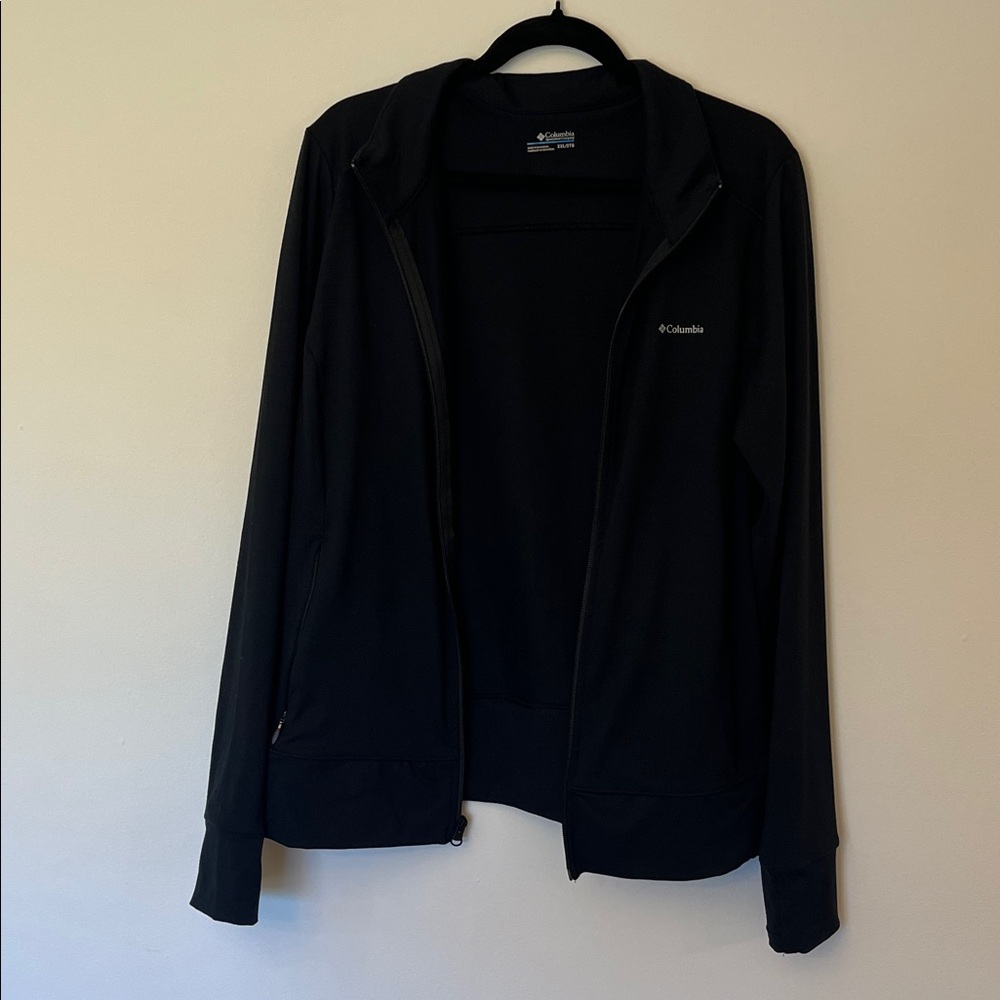 Columbia Women’s Zip-Up Black Jacket
